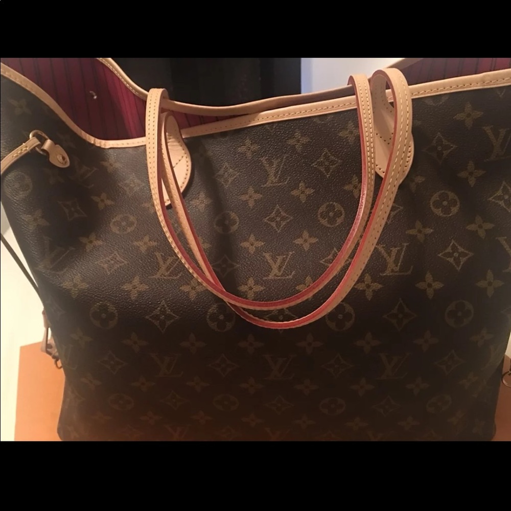 Authentic Louis Vuitton Neverfull GM